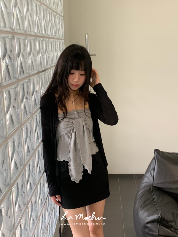 木耳邊綁帶排扣背心